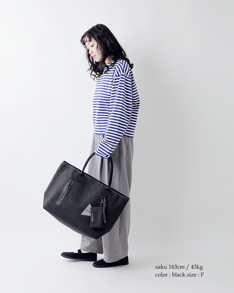 and wander(アンドワンダー)防水トートバッグ“PE/COtotebag”574-5985224