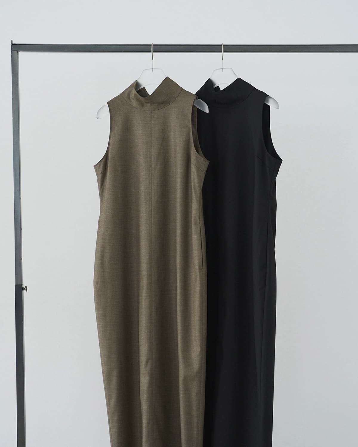 anuke(アンヌーク)ハイネックノースリーブワンピース Highneck Sleeveless Onepieace 62610314
