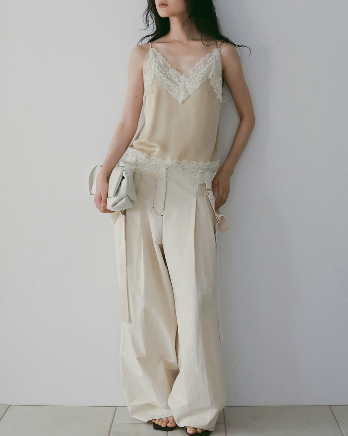 anuke(アンヌーク)サテンレースキャミソール Satin Lace Camisole 62610425