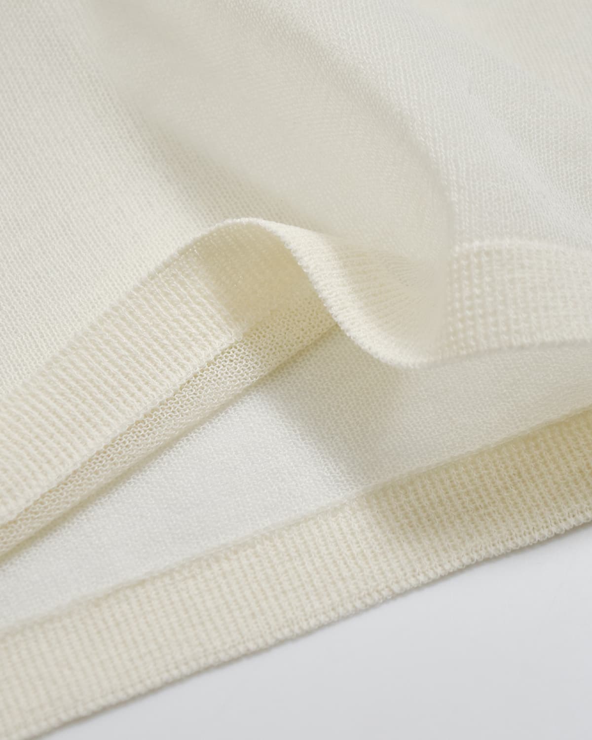 anuke(アンヌーク)シアー ヘンリー ニット長袖 Sheer Henly Knit 62610514