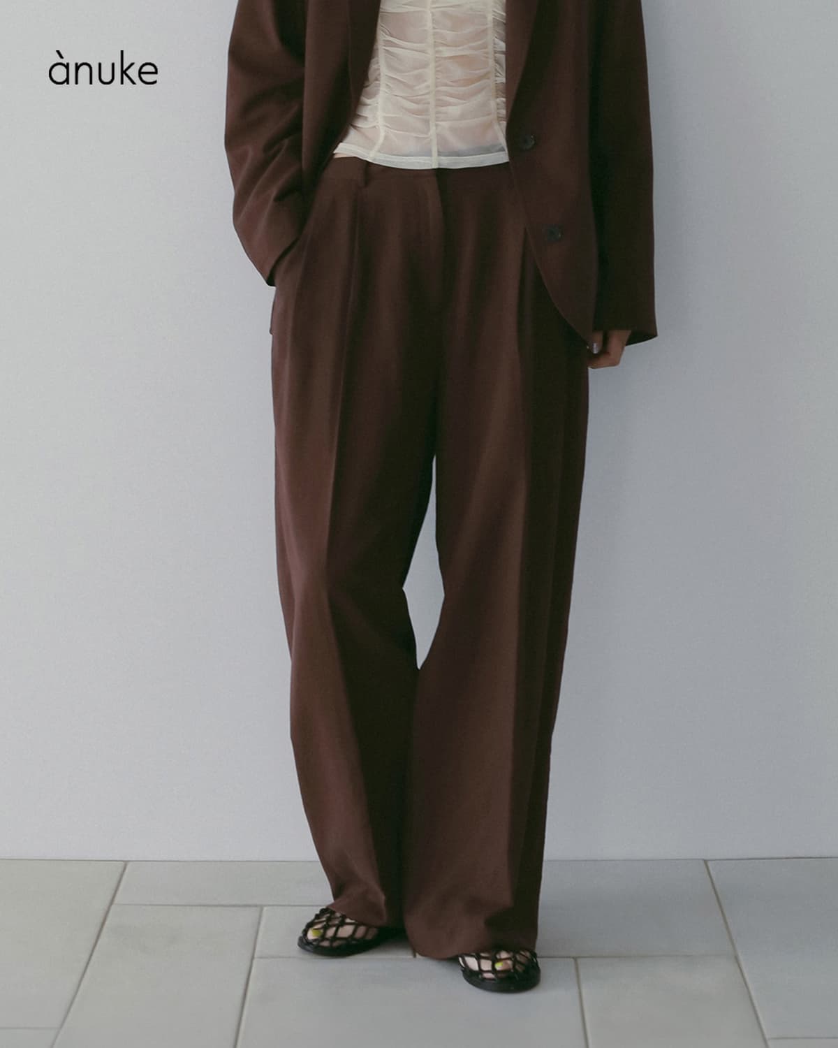 anuke(アンヌーク)リネン タック ワイドパンツ Linen Tuck Pants62610706