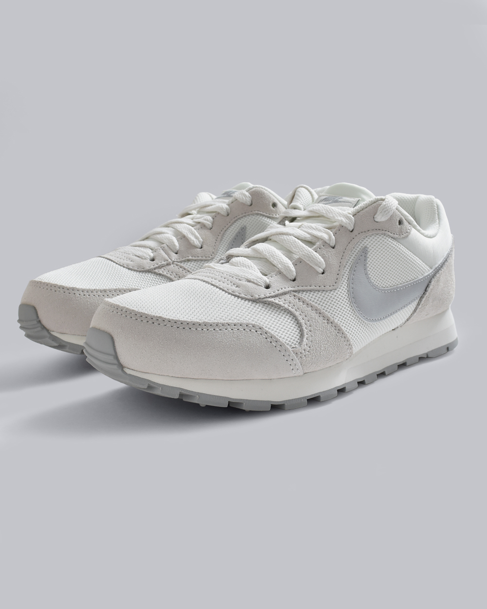 NIKEウィメンズ MDランナー2 スニーカー 749869