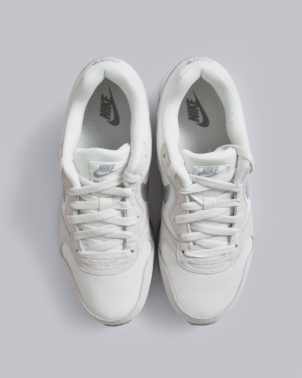 NIKEウィメンズ MDランナー2 スニーカー 749869