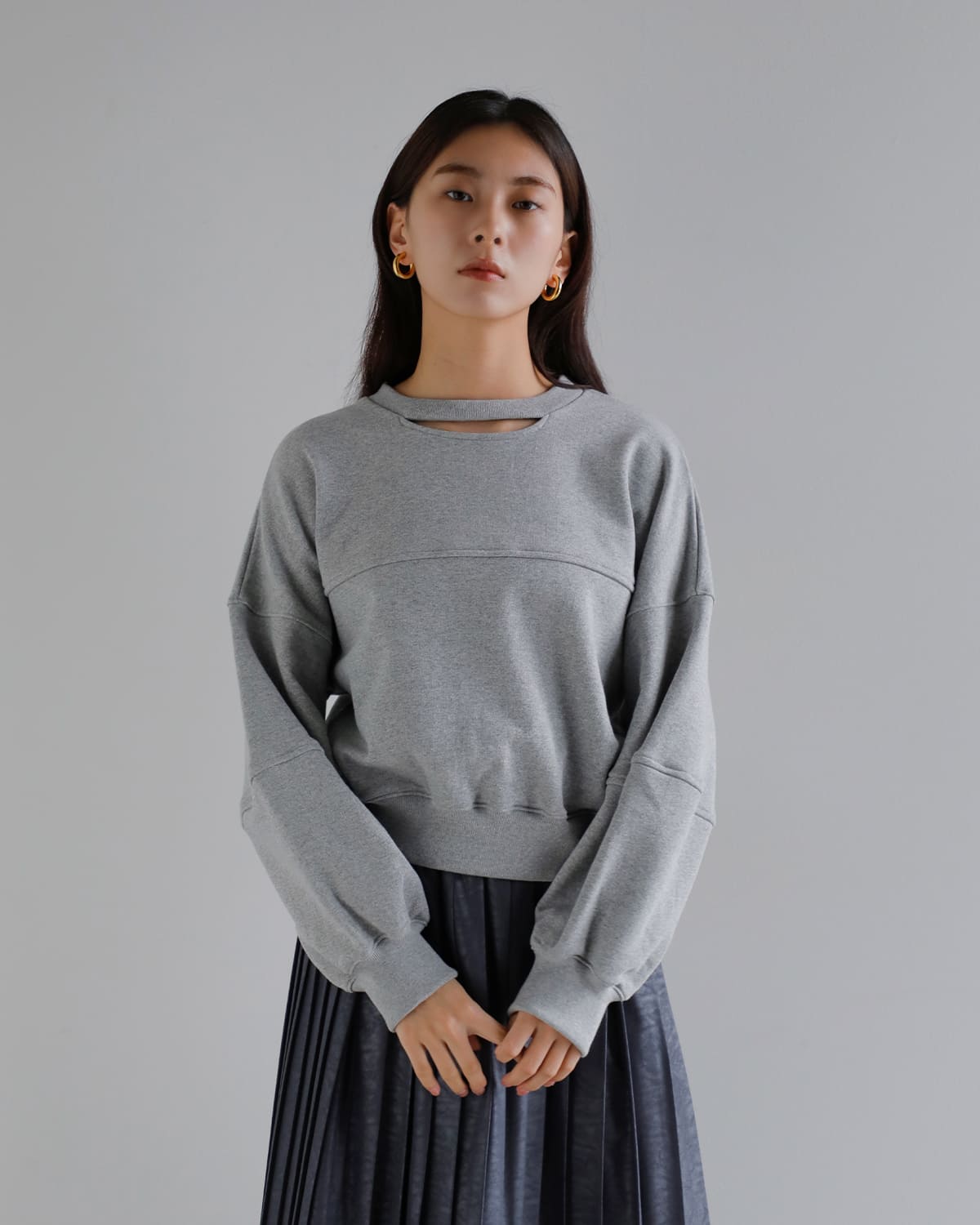 MANOF マノフ ムーン スリット スウェット トップス 80105-1053 2026ss