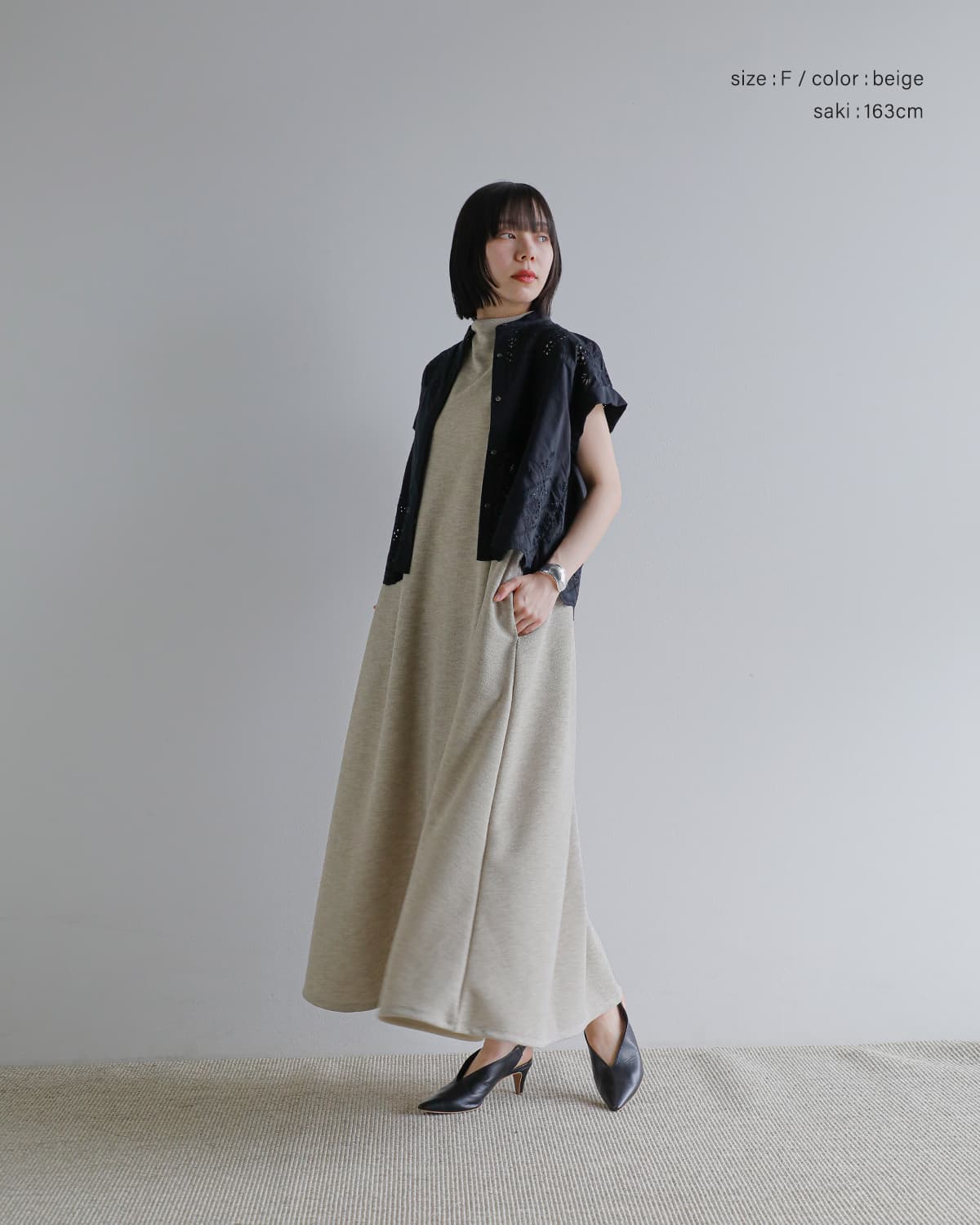 MANOF(マノフ)アメリカンスリーブミニマルワンピース 80112-5103