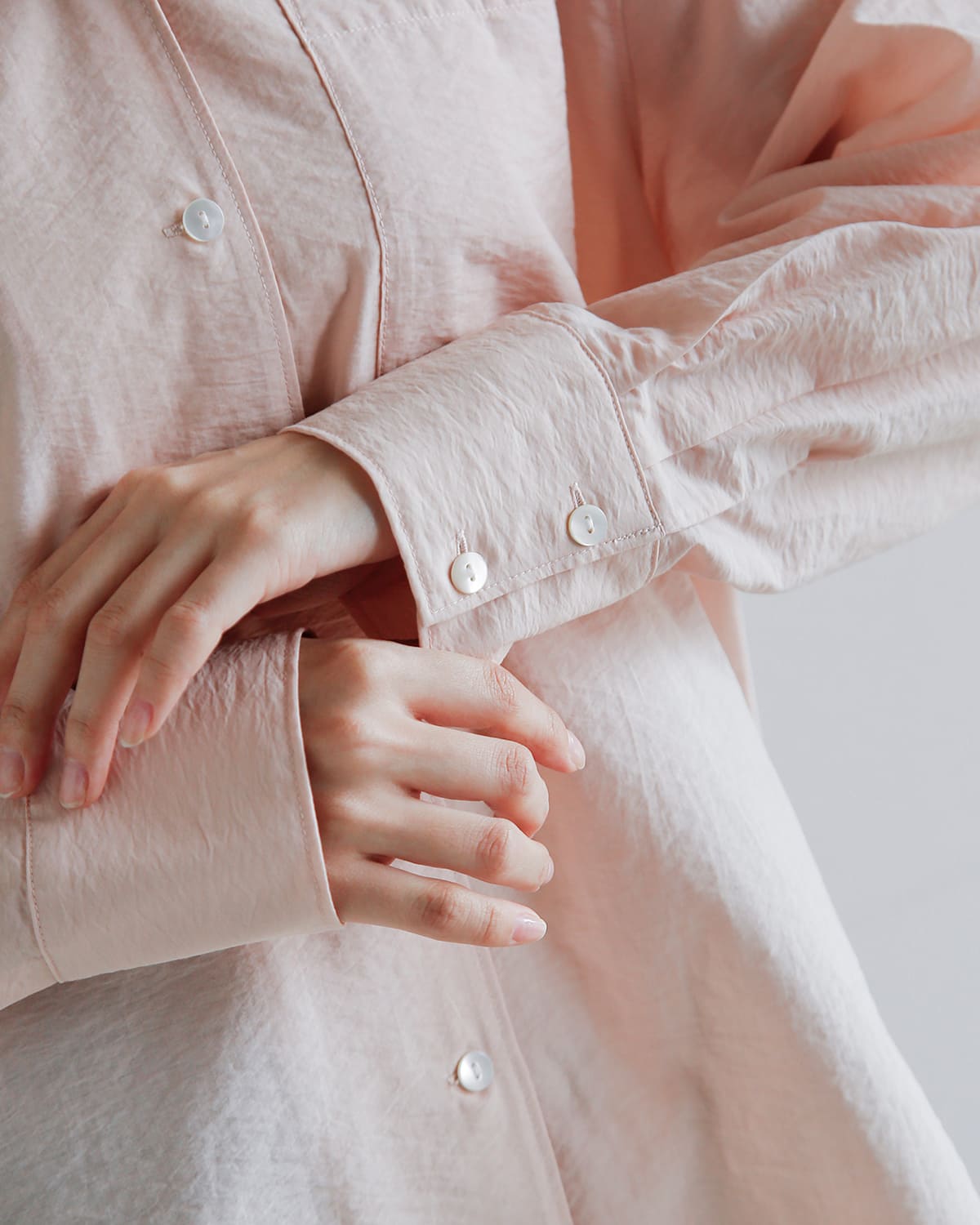 MANOF(マノフ)バックレイヤードシアー シャツ 80122-4063