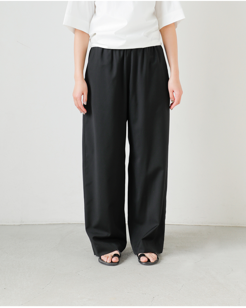 LOEFF(ロエフ)ウールトロハーレムパンツ8814-2-000006