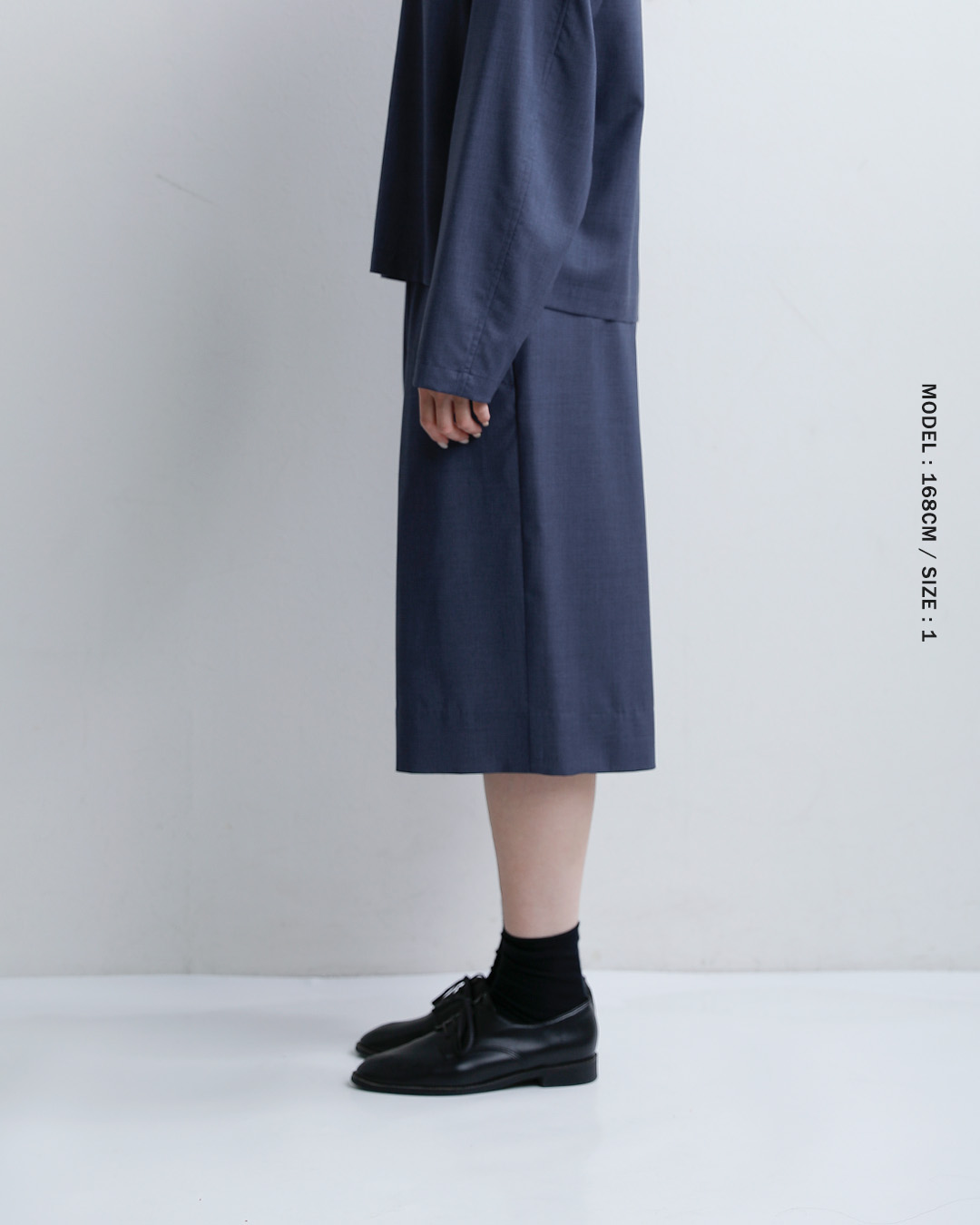 LOEFF(ロエフ)ウールトロ キュロットパンツ 8819-2-000001