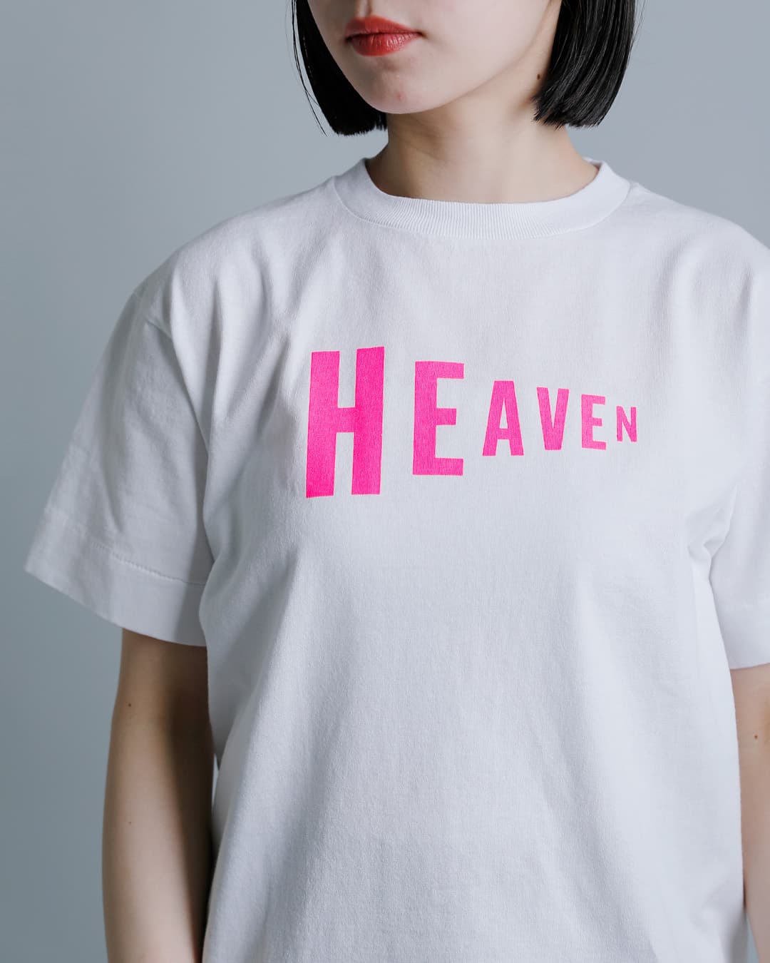 NECESSARY or UNNECESSARYコットン プリント 半袖 Tシャツ “HEAVEN-T” 90012329