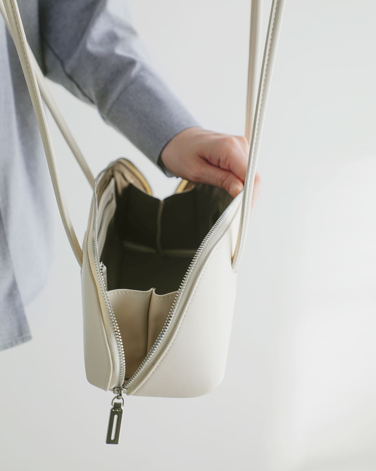 ADD CULUMN(アドカラム)フィグレボストンバッグFIGREBOSTONSa26s07b468 a26s07b468