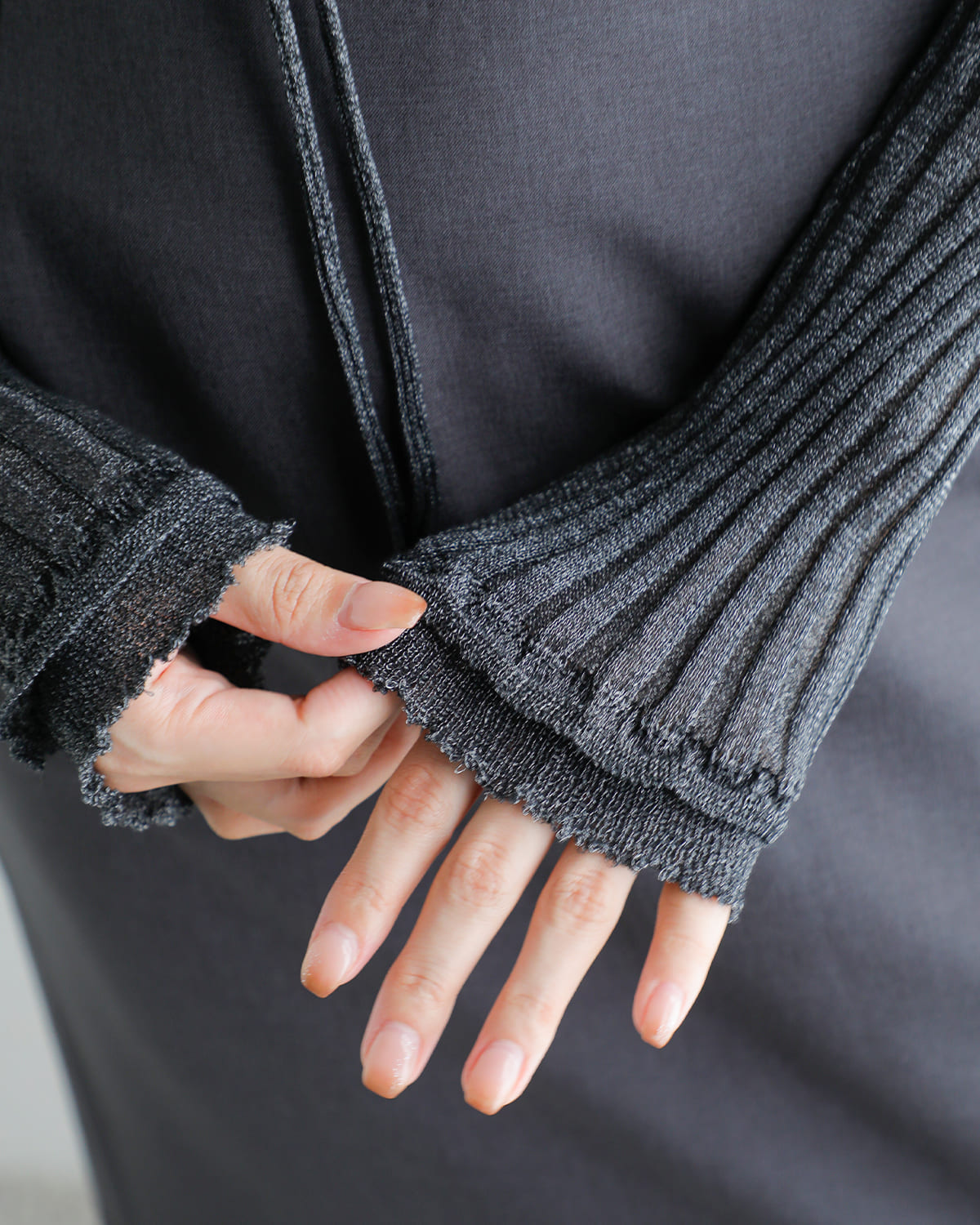 AKANE UTSUNOMIYA(アカネウツノミヤ)コットンリブニットクロップドカーディガン akes-014