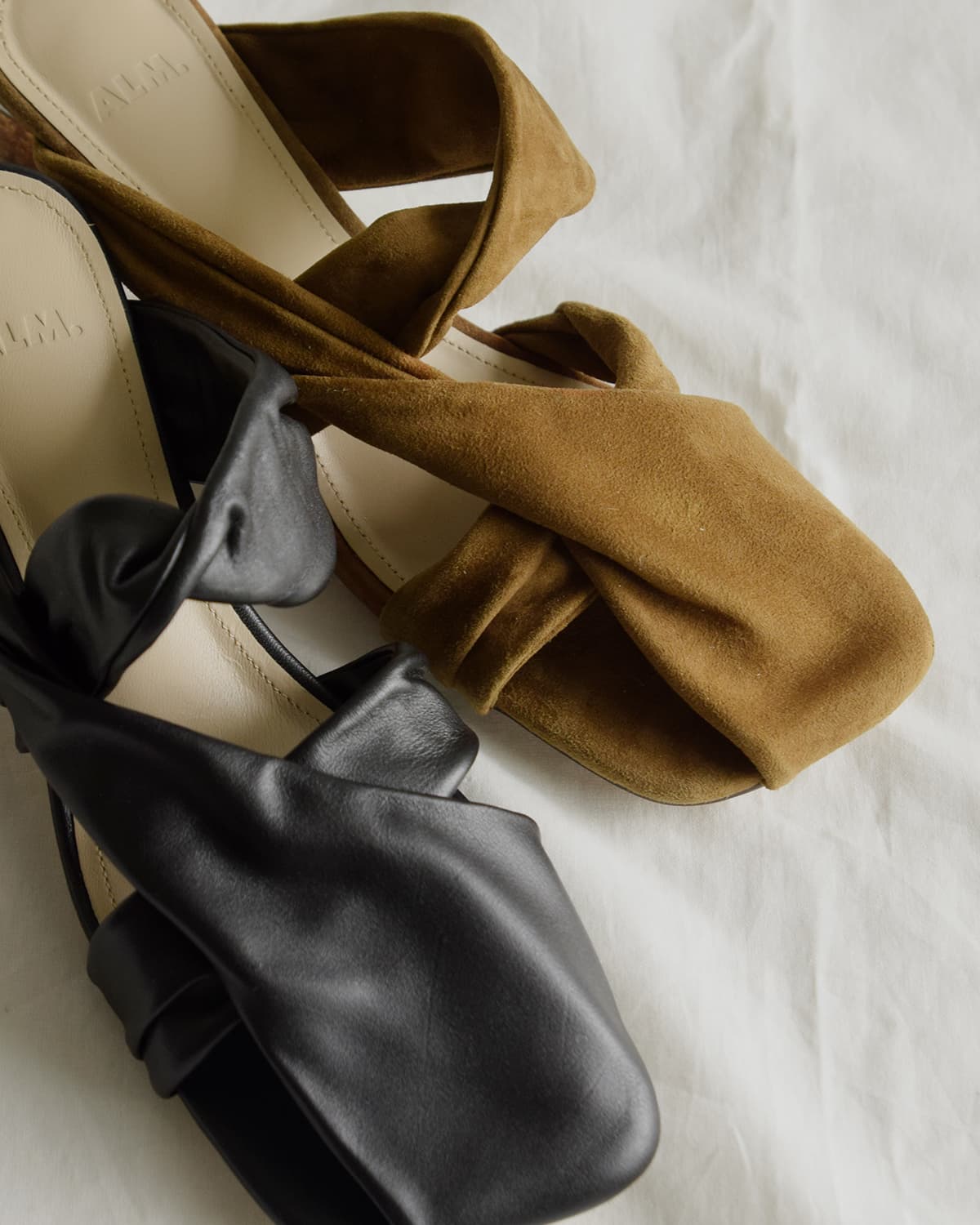 ALM.(アルム)スクエアトゥレザー ミュール  “MARIA LEATHER MULES” al125