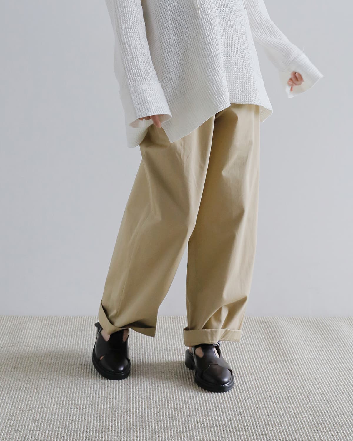 ALM.(アルム)カウレザー ミュール  “SALACIA LEATHER MULES” al128