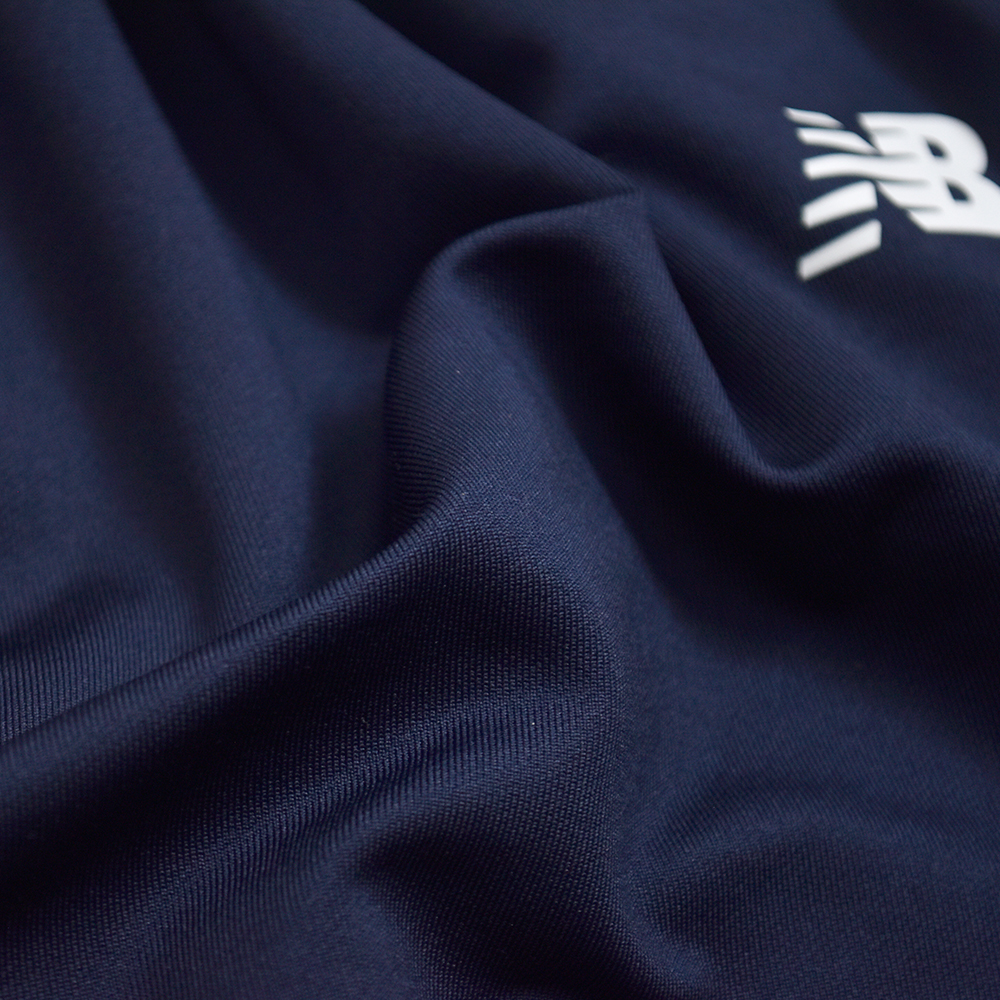 new balanceスポーツジャージー ジョガーパンツ awp53402