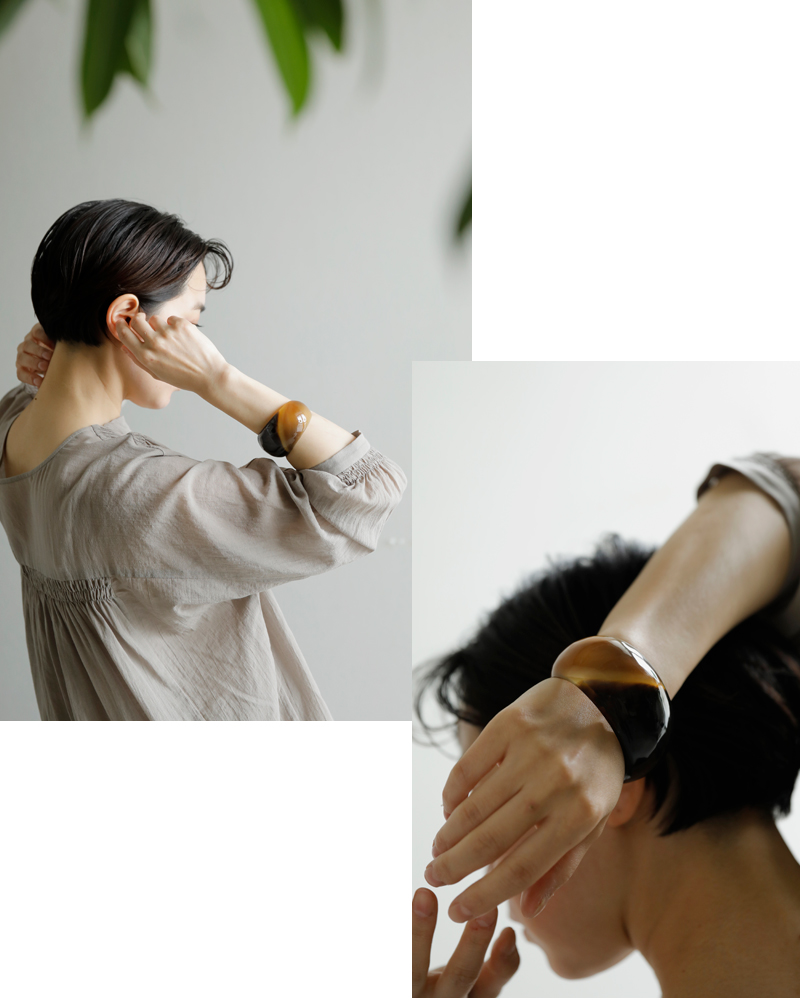 L’INDOCHINEUR(ランドシヌール)ハンドメイドホーンバングルbjx014w