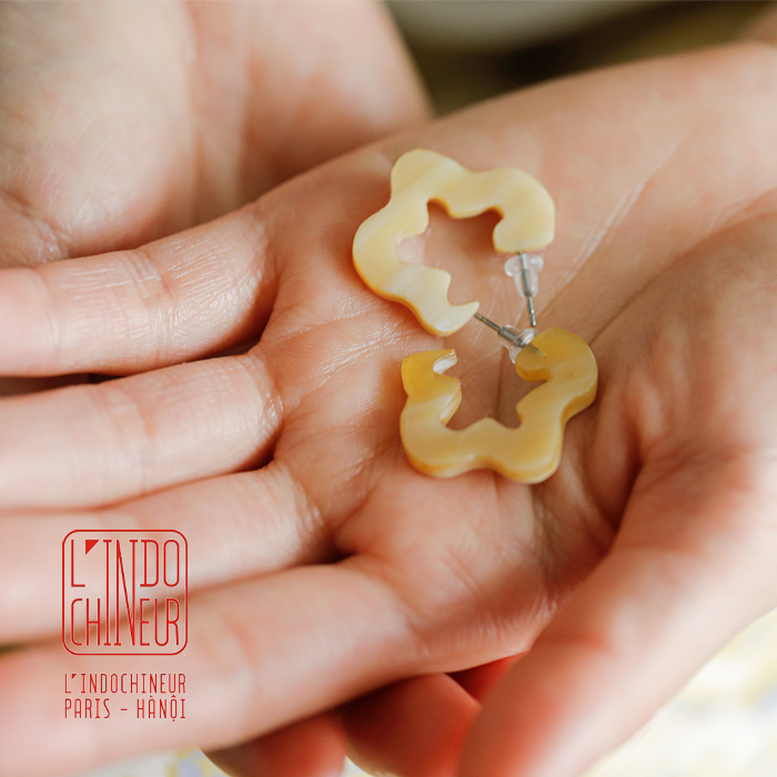 L’INDOCHINEUR(ランドシヌール)ハンドメイドホーンピアスbjx961-2a