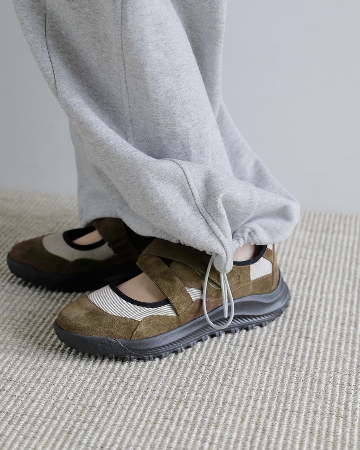 Purpred(パープレッド)カウレザー メリージェーンスニーカー  “MERRY SNEAKERS” co8-ps045