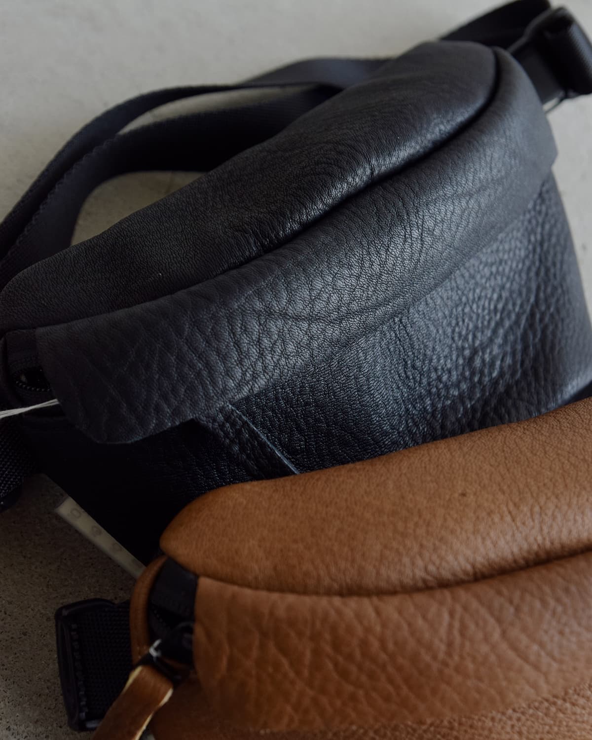 macromauro(�}�N���}�E��)�f�B�A���U�[ �E�G�X�g�o�b�O M�T�C�Y  �gDEER LEATHER WAIST BAG M�h d-lth-w-bag-m