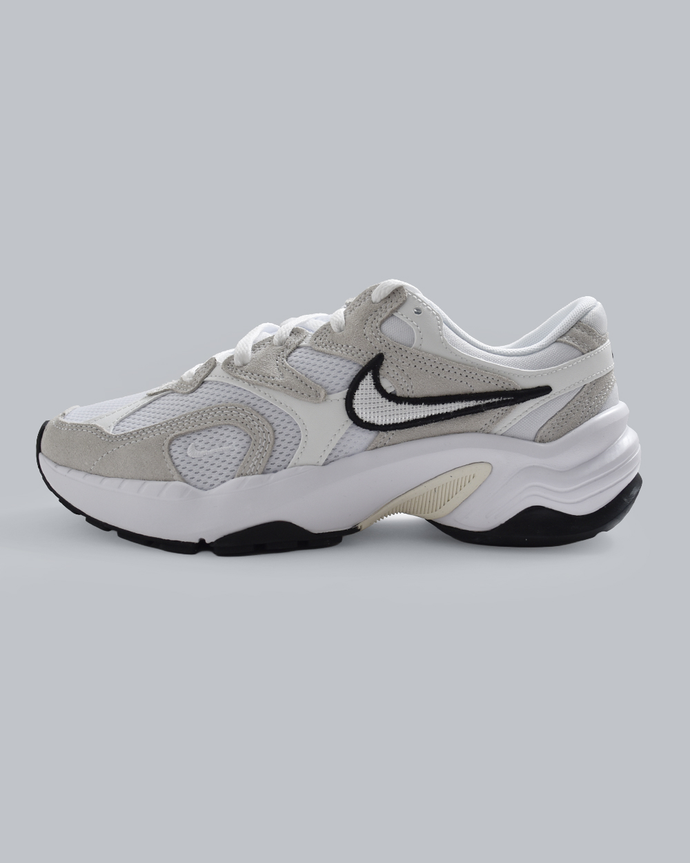 NIKEウィメンズ AL8 スニーカー fj3794