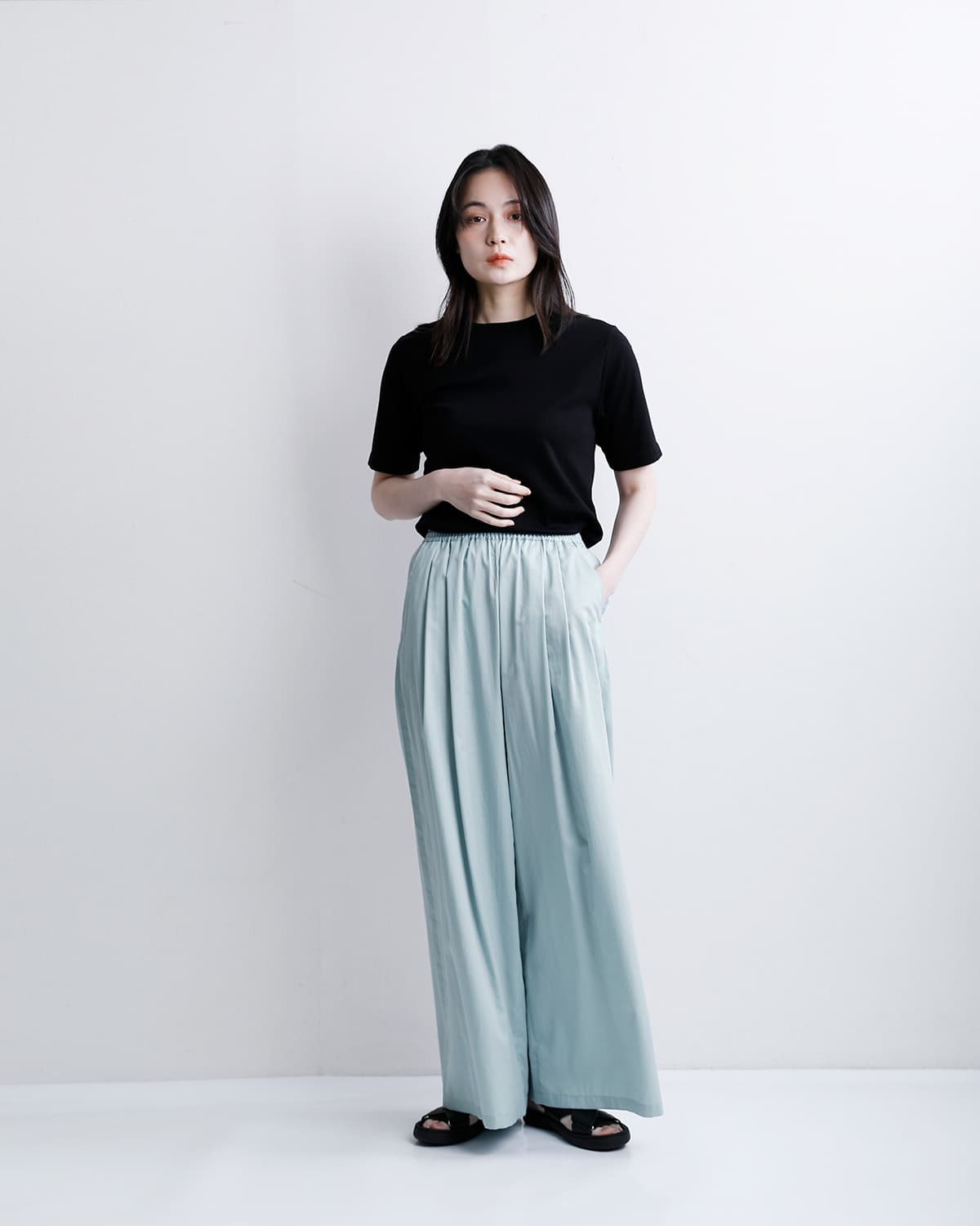 graphpaper�V���R�� �|�v���� �c�[�^�b�N �C�[�W�[ ���C�h�p���c �gSilicon Poplin Two Tuck Easy Wide Pants�h gl261-40187