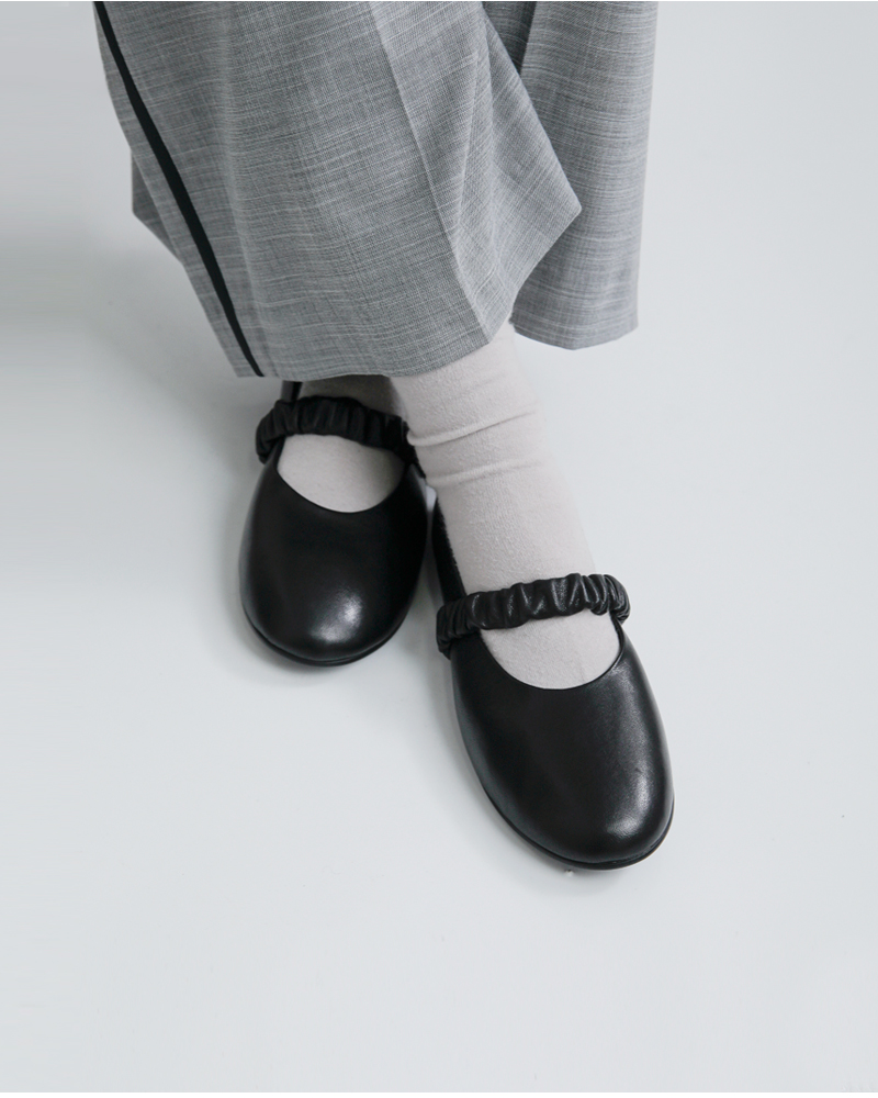 ARTESANOS(アルテサノス)カウレザーベルトバレエシューズgu5-675-se