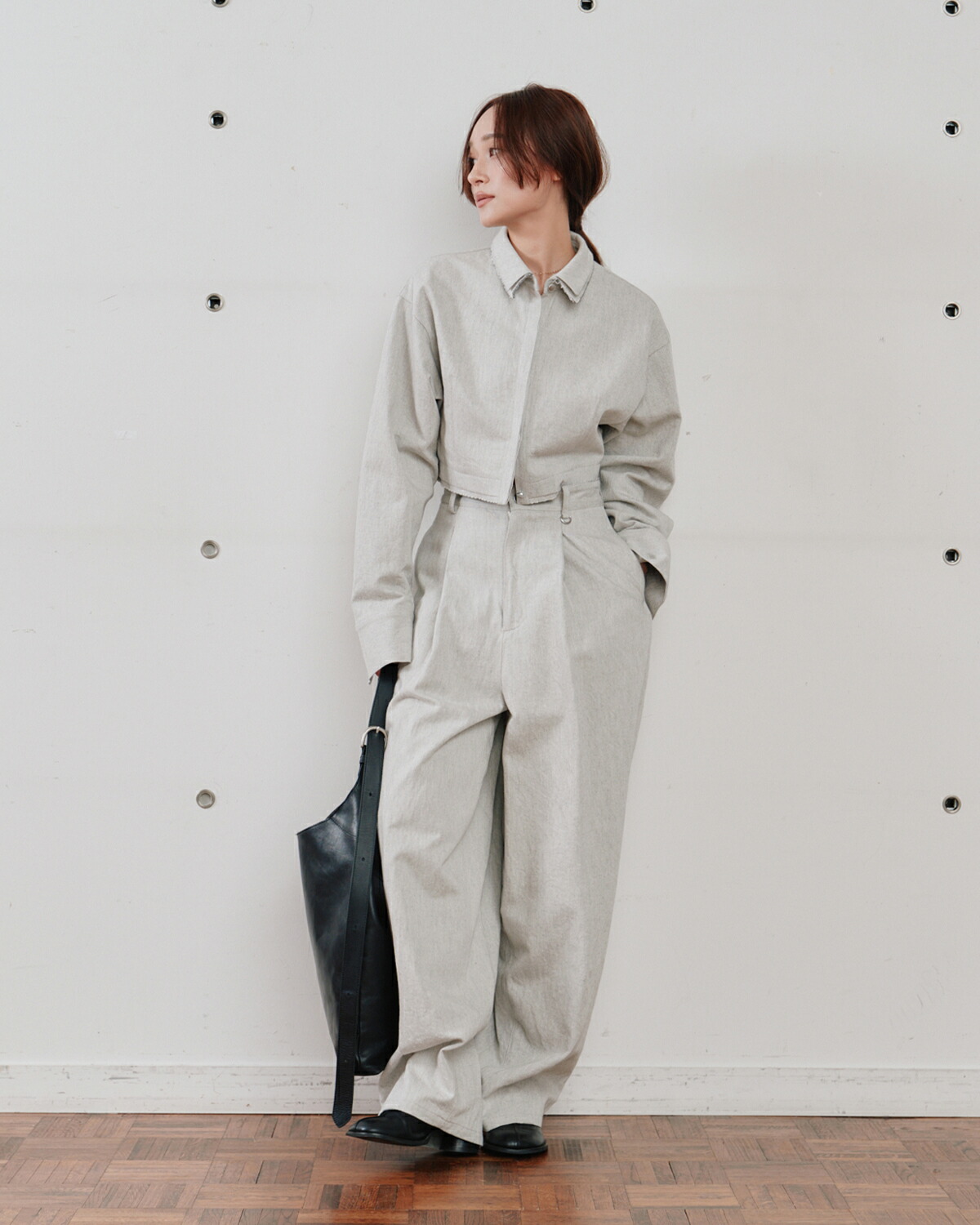 Hella(ヘラ)スノーデニムコクーンパンツSNOWDENIMPANTS h261-32