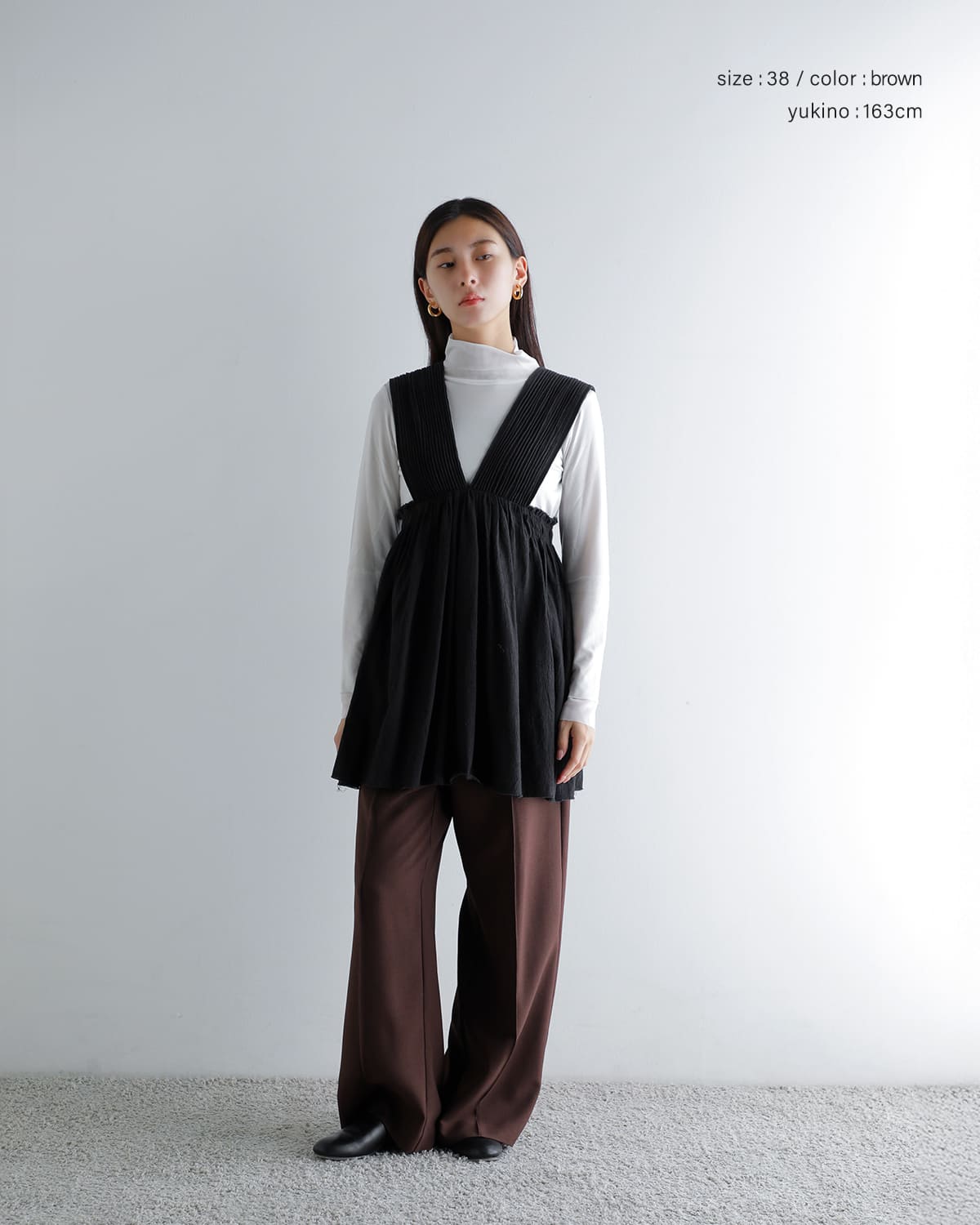 Hella(ヘラ)ピンタックワイドパンツPINTUCKWIDEPANTS h261-33