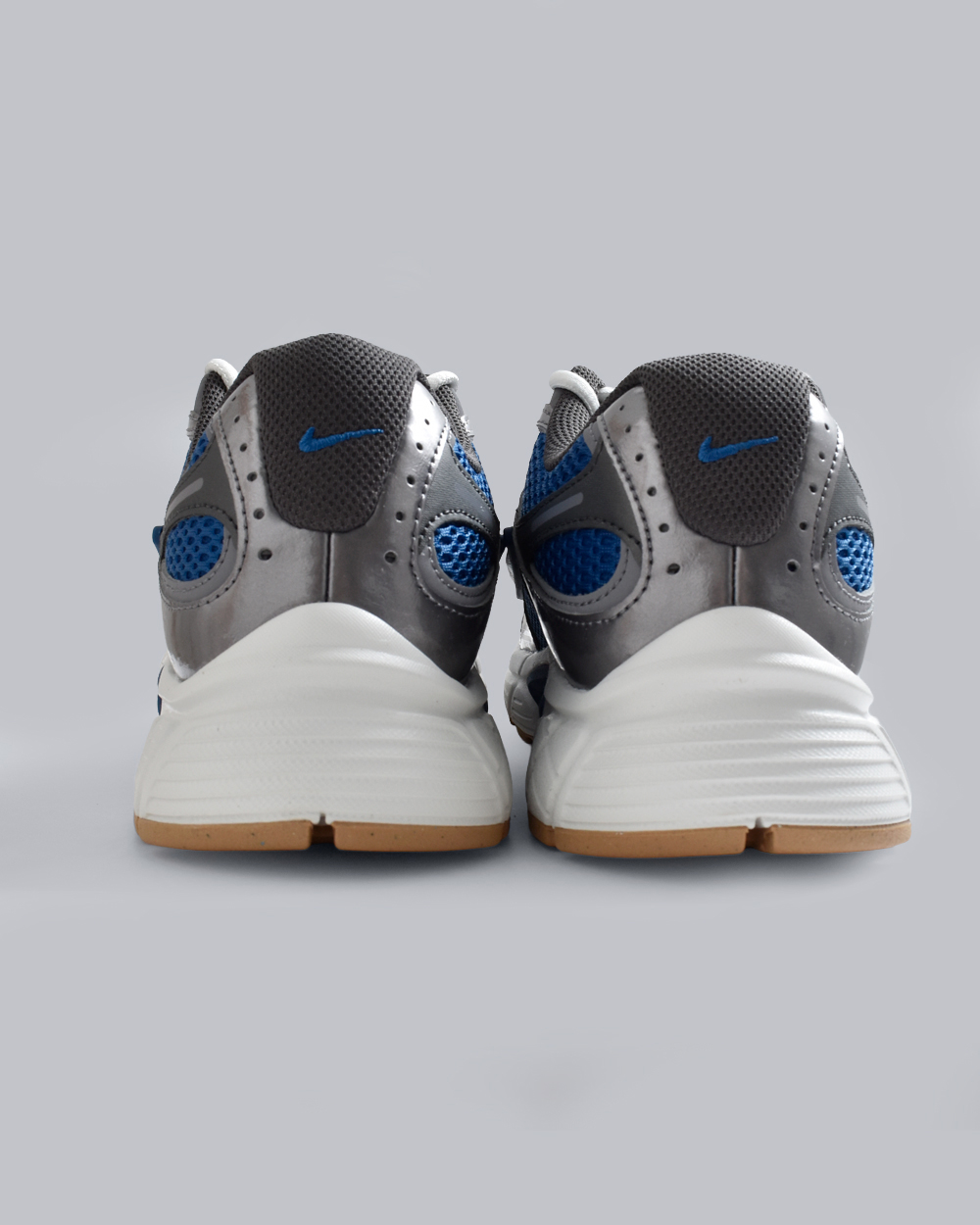NIKEV5 RNR スニーカー hj5228