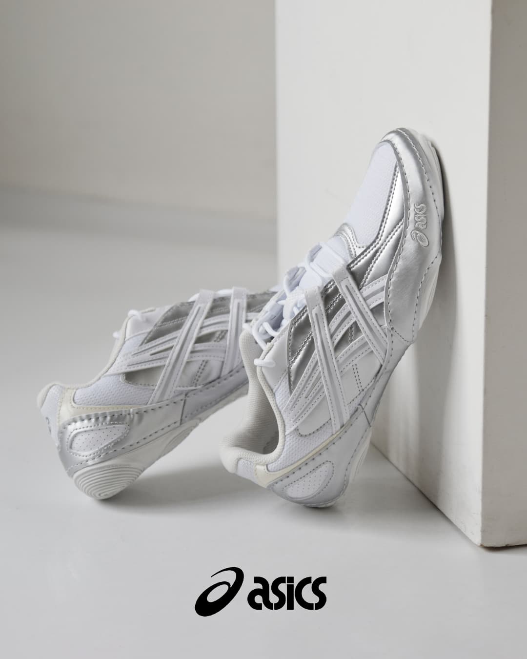 ASICS(アシックス)ハイパーシンク スポーツスタイル スニーカー HYPERSYNC hypersync