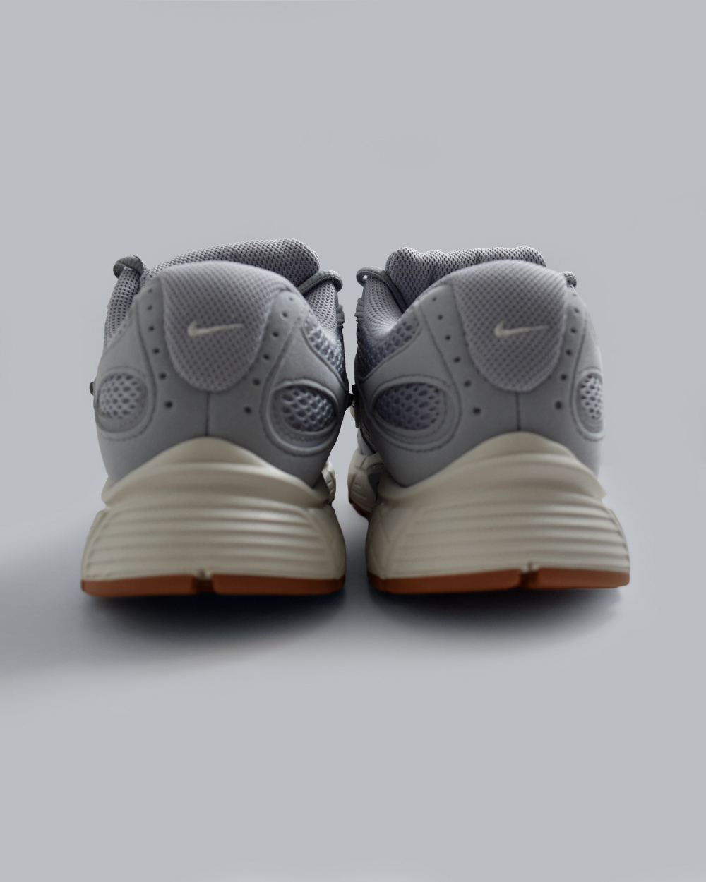 NIKEV5 RNR スニーカー ii6292