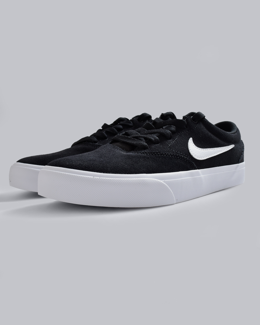 NIKEウィメンズ チャージ スエード スニーカー im4399
