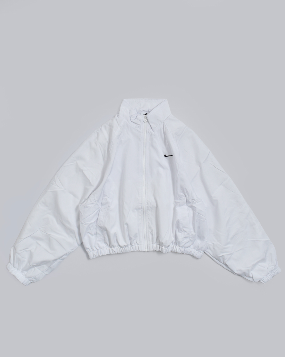 NIKEウィメンズ クラシック UV トラックジャケット io1474