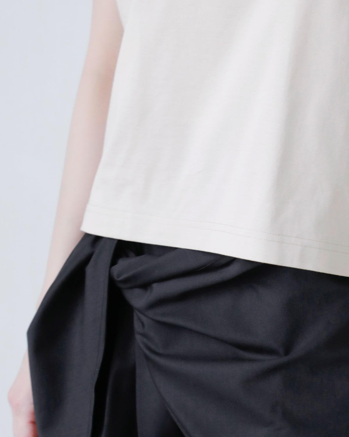 Nicolas Jenson(ニコラジェンソン)コットンクルーネックTシャツ “CREW NECK T-SHIRT” js-19ss-01