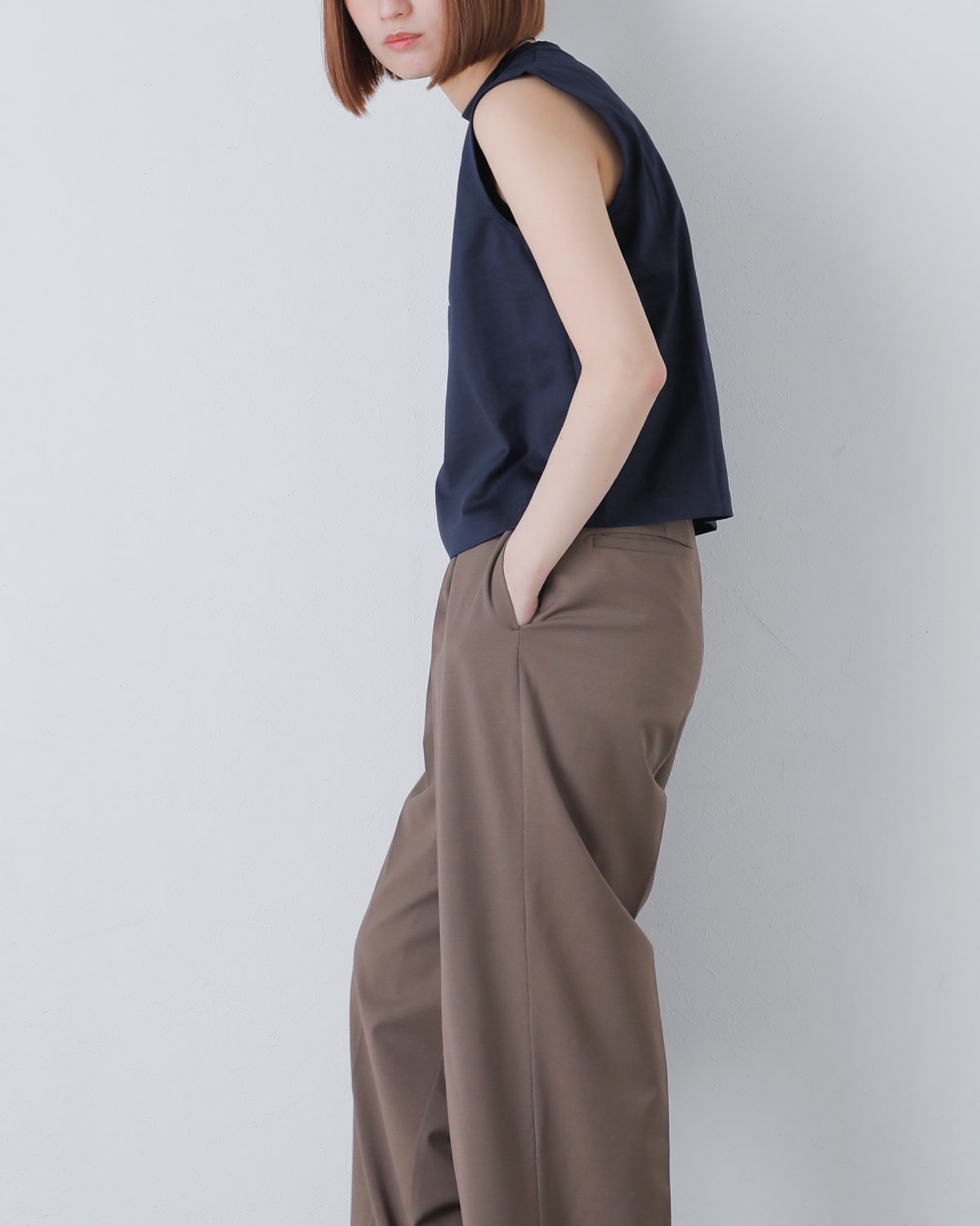 Nicolas Jenson(ニコラジェンソン)コットンノースリーブカットソー “SLEEVELESS” js-19ss-02