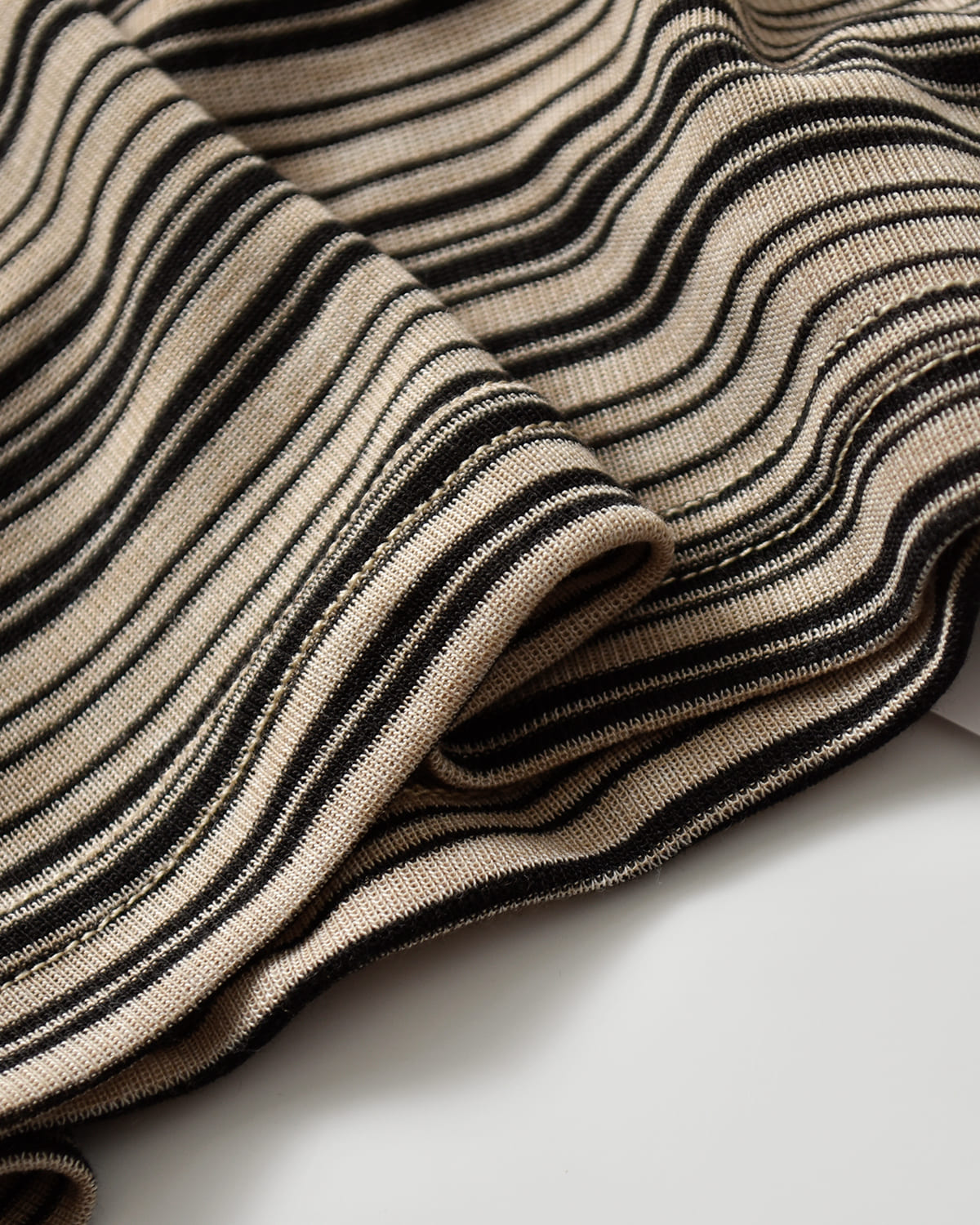 kiehtova(キエトヴァ)シアーボーダートップス “SHEER BORDER TOPS” ktwr41
