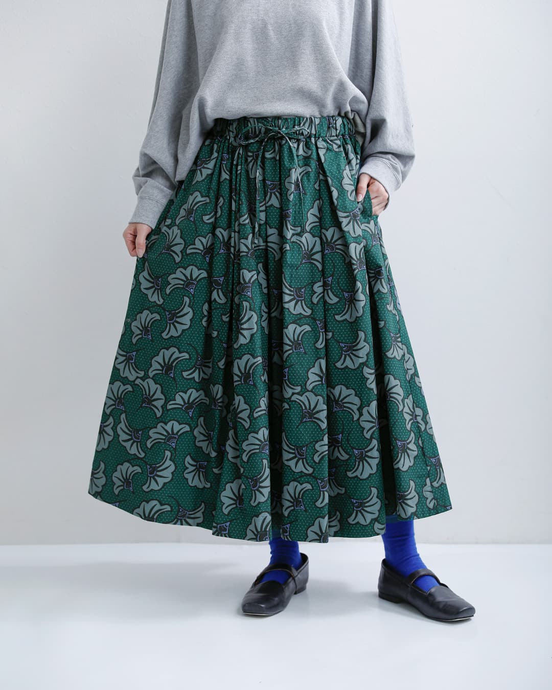 Le Glazik(ルグラジック)コットン バティックプリント タック ギャザー スカート lg-f0076btk-26ss