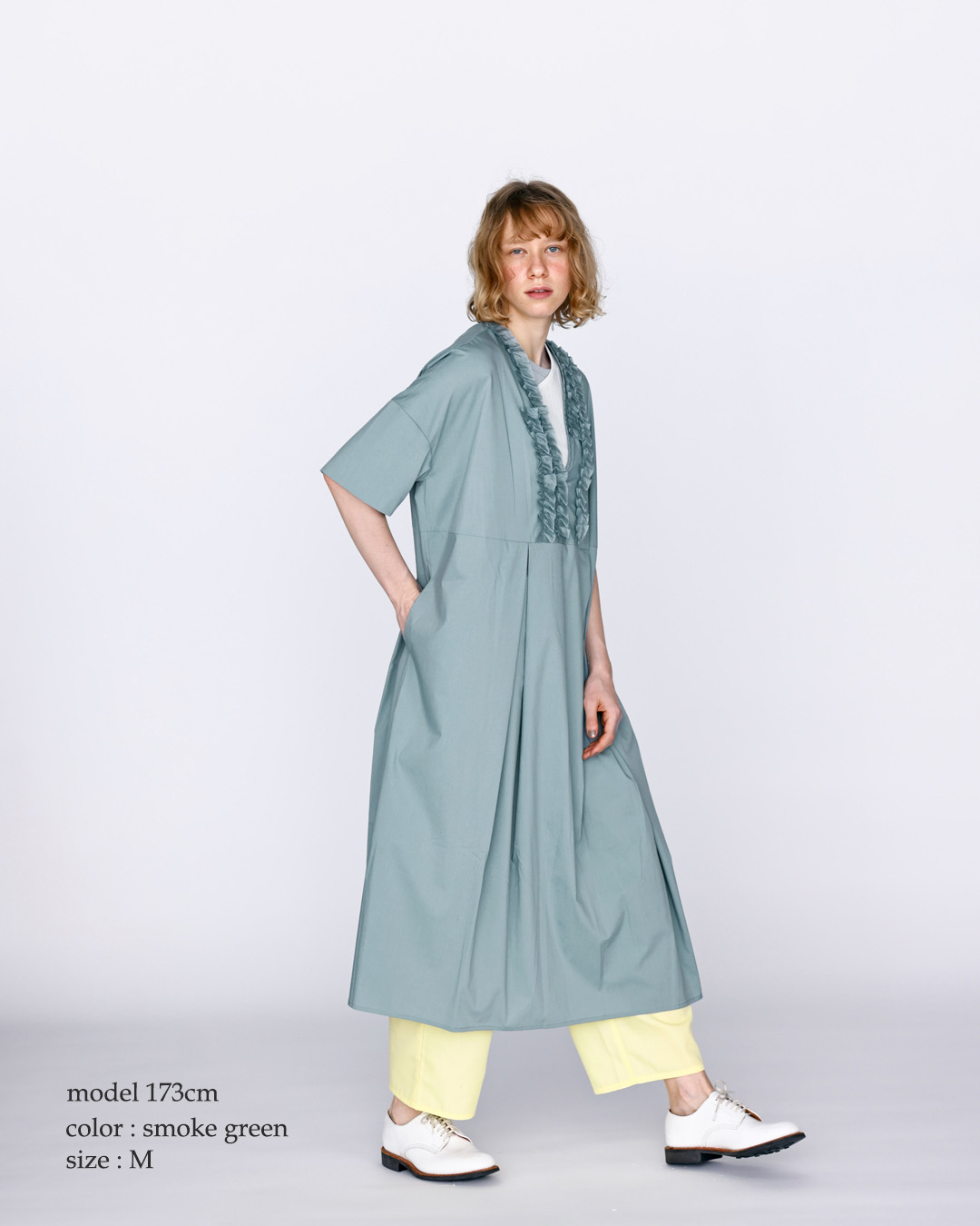 kelen(ケレン)フリルデザイン Vネック ワンピース “RIFFEW” lkl25sop2104