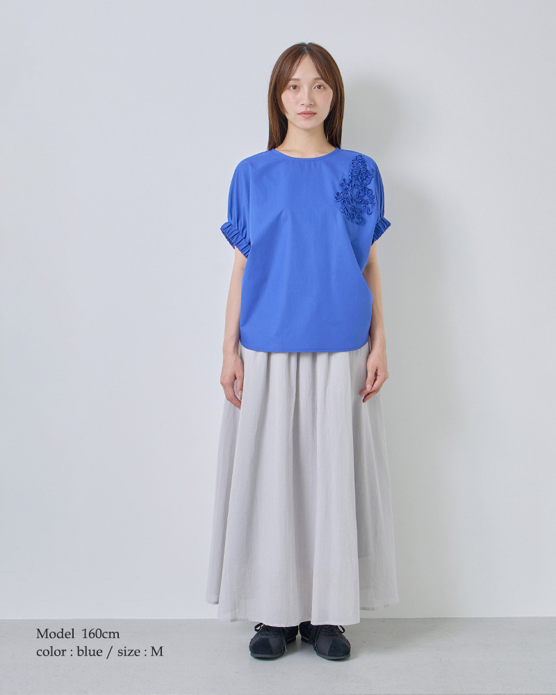 kelen(ケレン)リーフフラワーモチーフコード刺繍デザイントップス“PAKIA”lkl26hbl2292