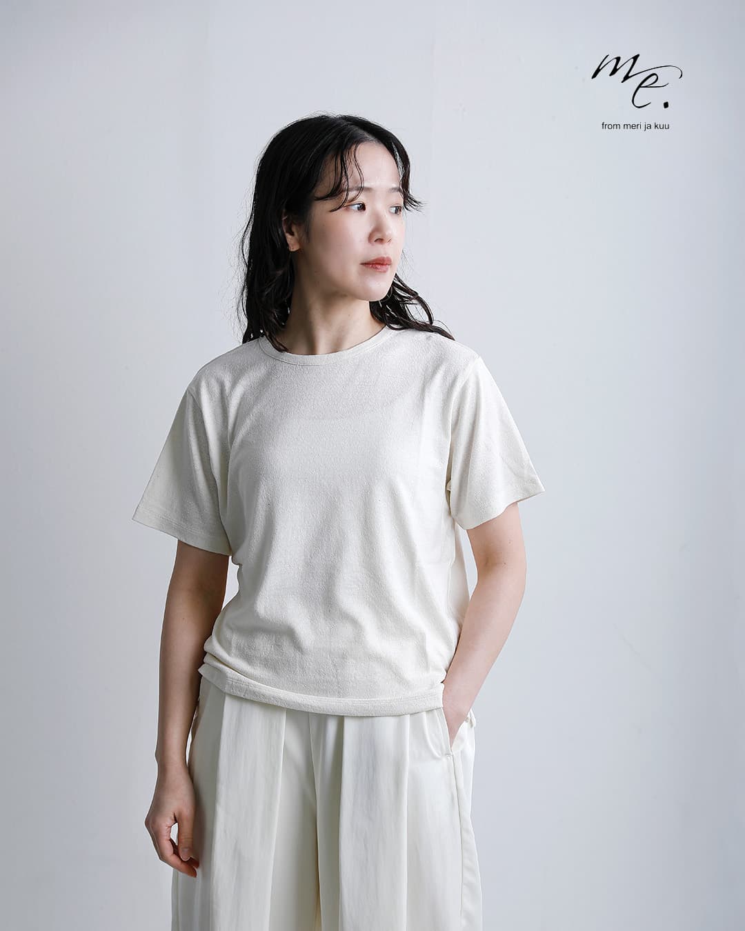 me.ウォッシャブル シルク ベーシック Tシャツ me-25411