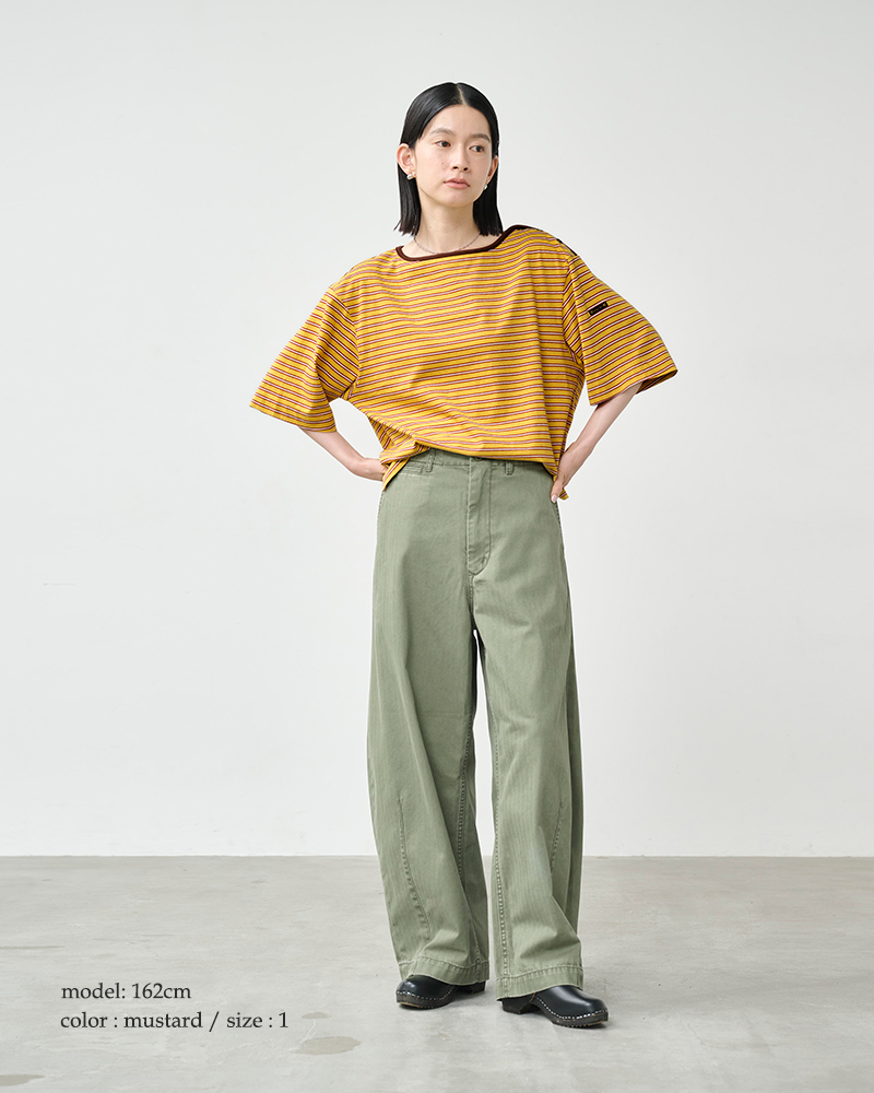 kha:ki(カーキ)コットンマルチボーダーボートネックハーフスリーブカットソー“MULTISTRIPEDTOP”mil26hcs3481