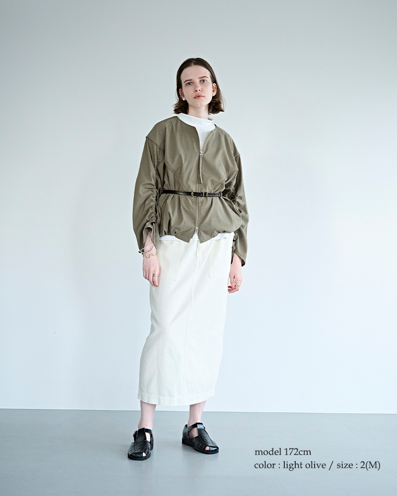 kha:ki(カーキ)ドライタッチシャンブレーノーカラーブルゾン“DRAWSTRINGSJACKET”mil26hjk3247