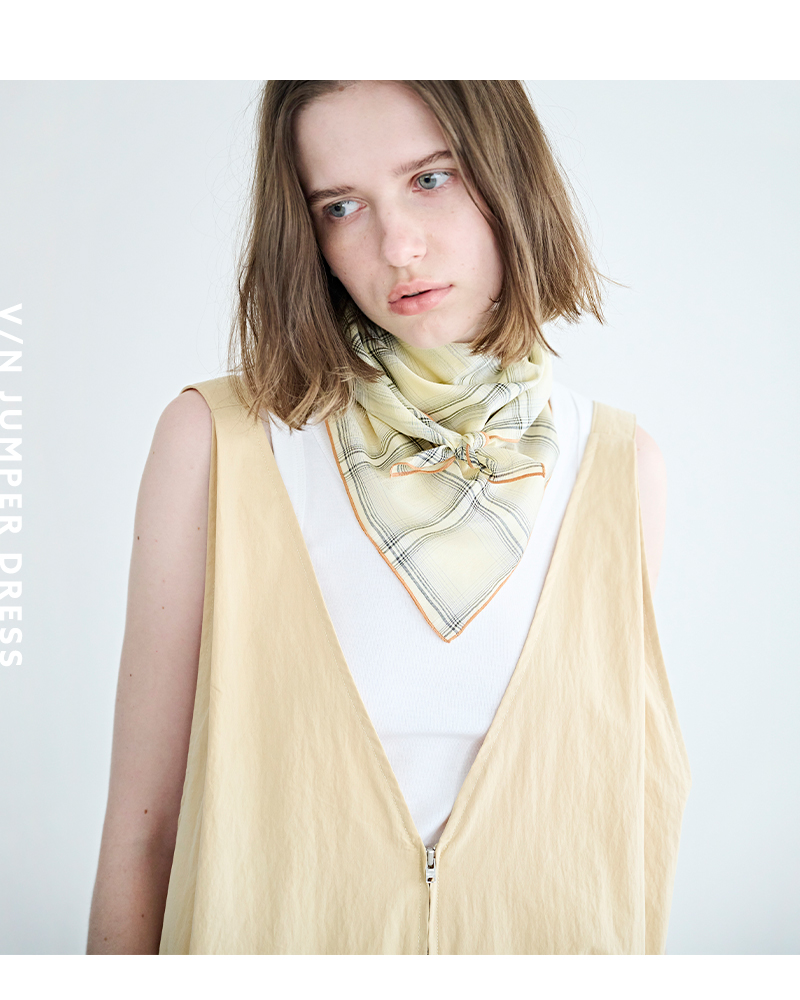 kha:ki(カーキ)ライトウェザーVネックジップアップジャンパードレス“V/NJUMPERDRESS”mil26hop3102