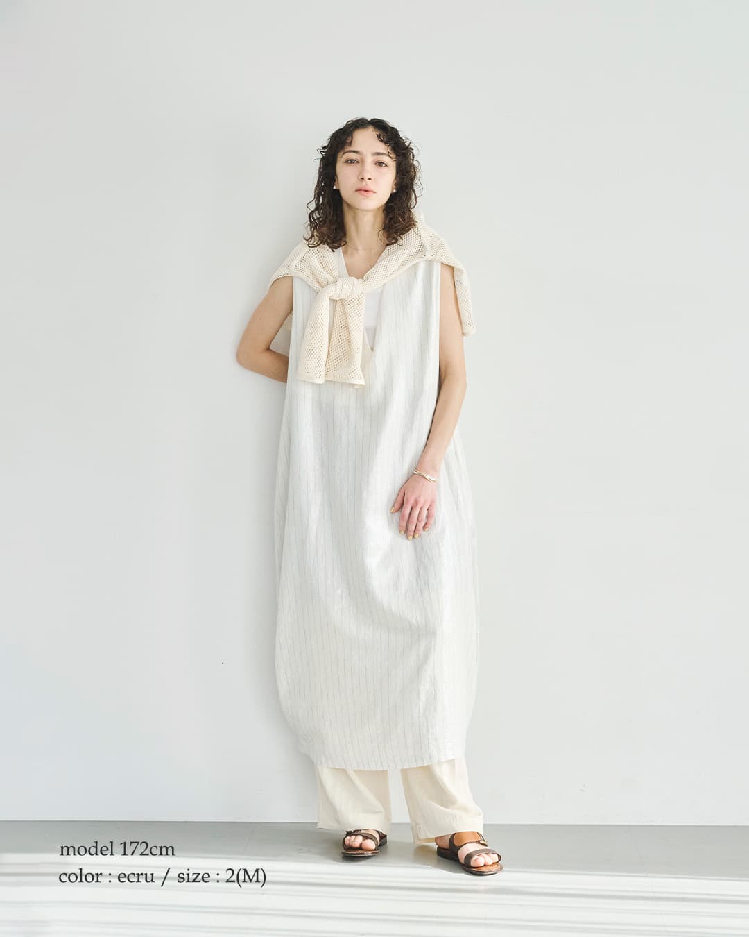 kha:kiフォイル プリント ストライプ Vネック ドレス FOIL PRINT STRIPE DRESS mil26sop3107