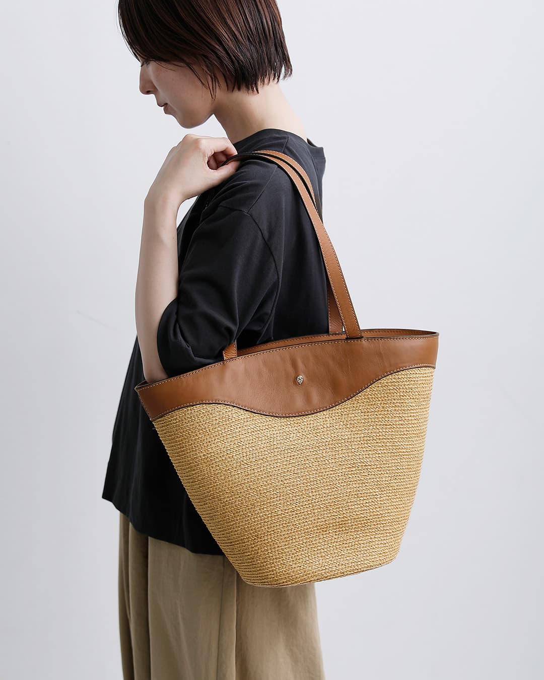 HELEN KAMINSKIラフィアブレード トートバッグ Nadee Raffia Braid Tote nadee-tote