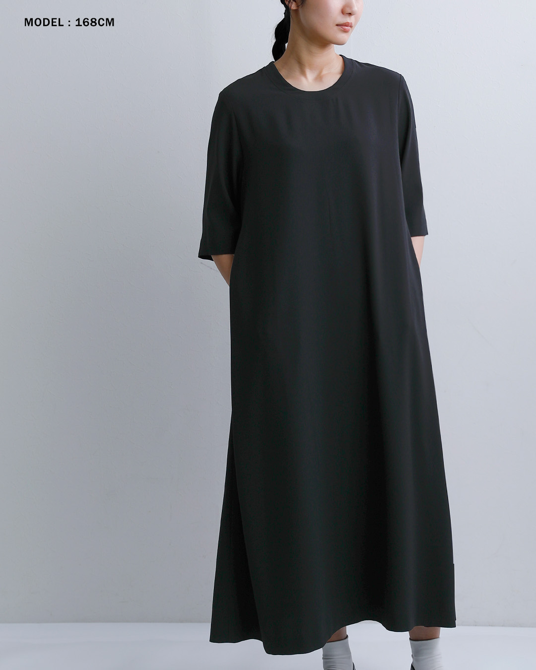 NO CONTROL AIR(ノーコントロールエアー)ライトクレープダブルクロス サイドタック ロングワンピース nk-nc9851op