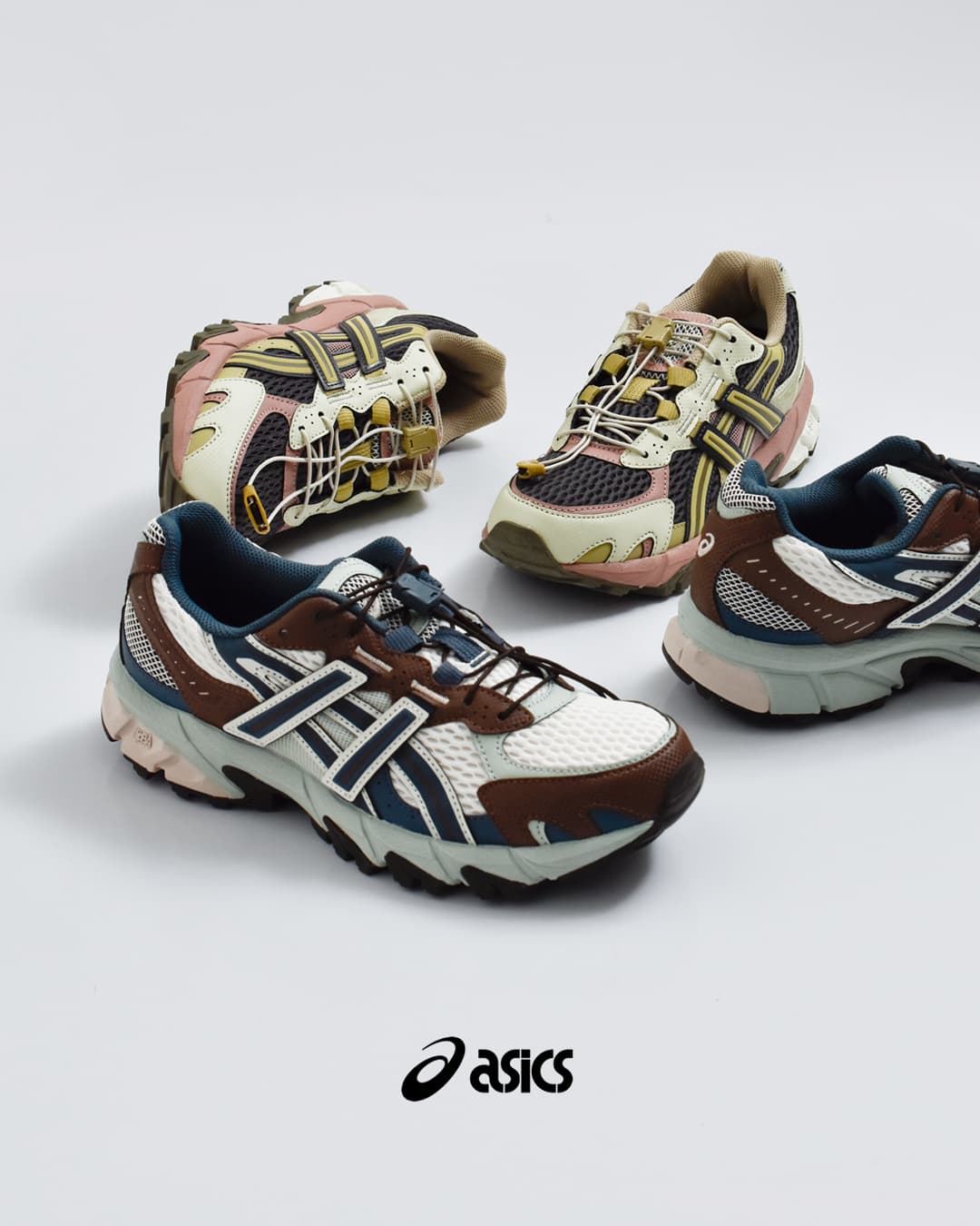 ASICSゲルソノマ スポーツスタイル スニーカー GEL-SONOMA TR62 gel-sonomatr62-same2