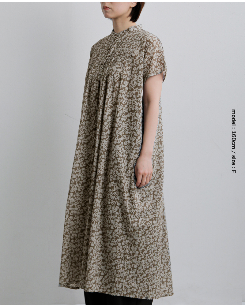 SOIL(ソイル)コットンボイルツートーンフラワープリントバンドカラーフレンチスリーブピンタックドレスnsl26073