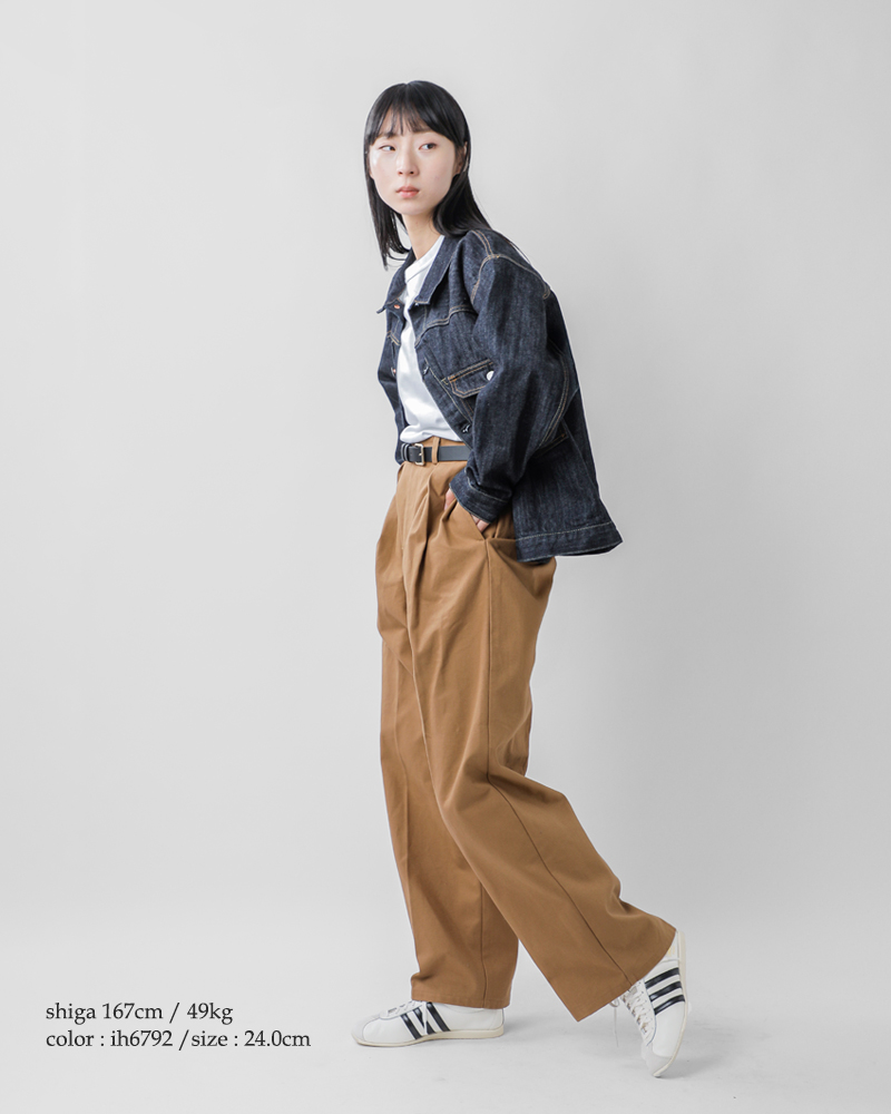 adidas Originalsスムースレザー ローテク クラシック スニーカー PARIS W paris-w