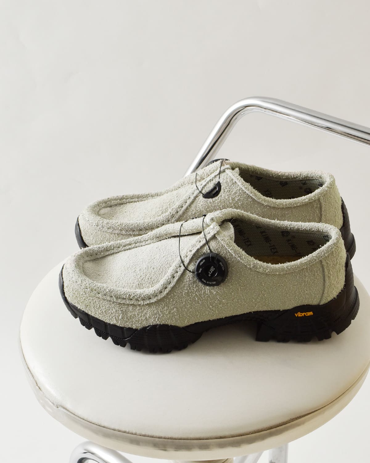 pgカウスエード ビブラムソール フリーロック シューズ “KNOCK 2 KTX” pg-0021w