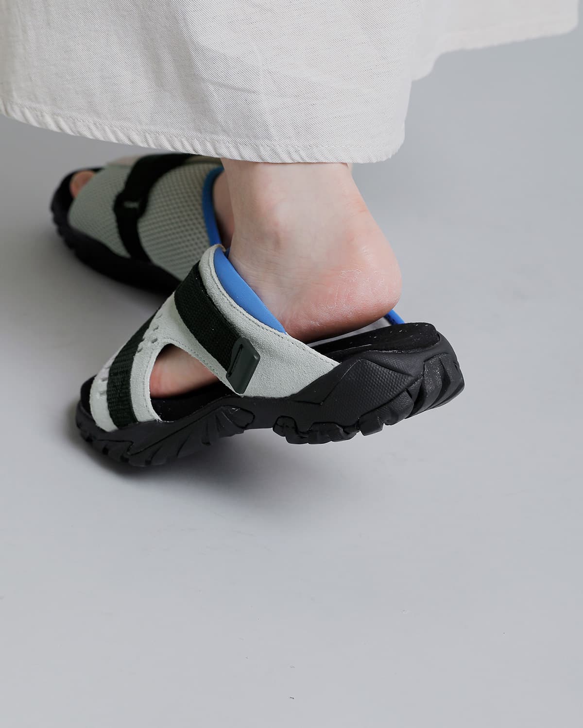 pg�X���C�h�T���_�� DELTA pg-0033